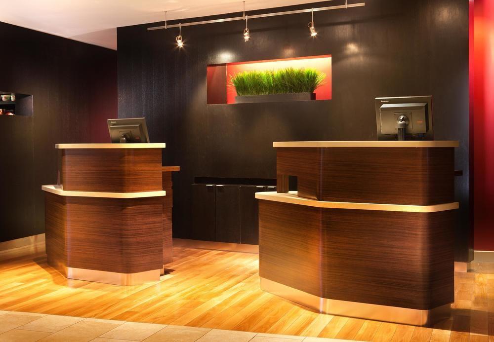 คอร์ตยาร์ด เดนตั้น Hotel เดนตัน ภายนอก รูปภาพ